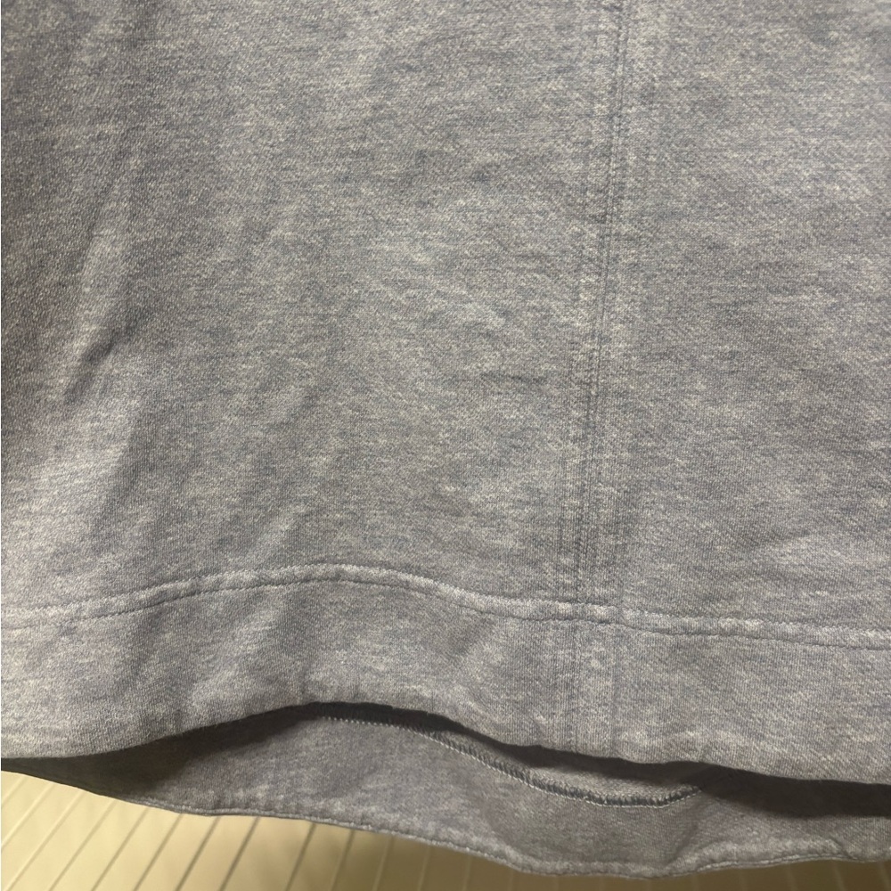 Athleta Casual‎ Gray/blue Sweatshirt - Picture 2 of 4